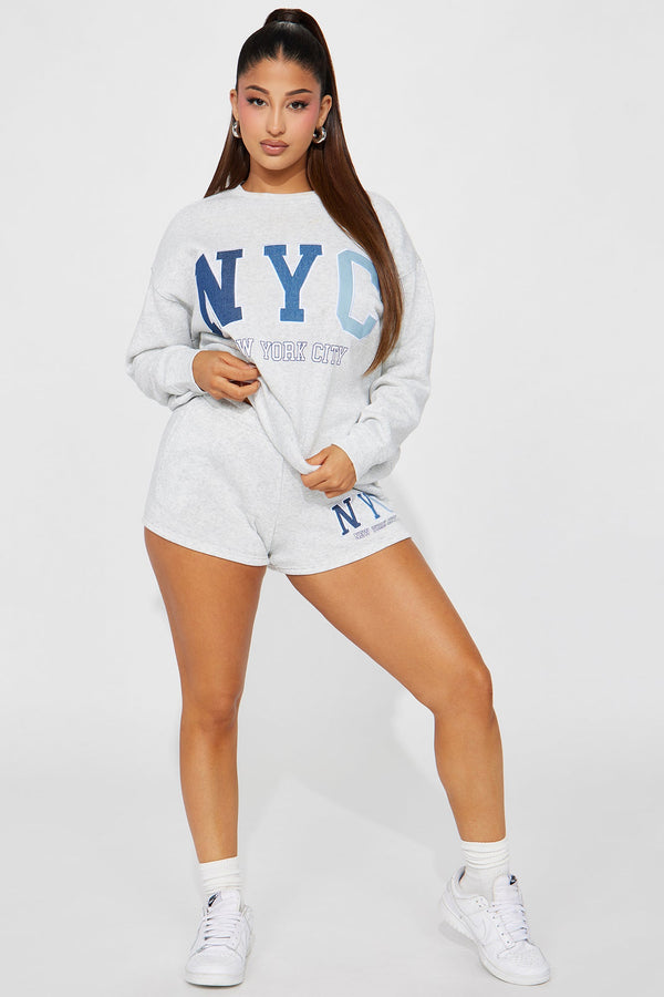 https://cdn.shopify.com/s/files/1/0293/9277/files/01-31-24S7_5_RKS31881NYC_HeatherGrey_P_HY_PC_09-58-56_14062_PXF.jpg?v=1708718622